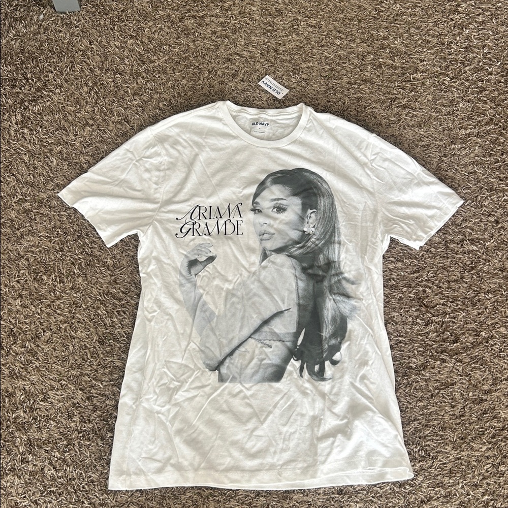 Ariana Grande Graphic T-Shirt